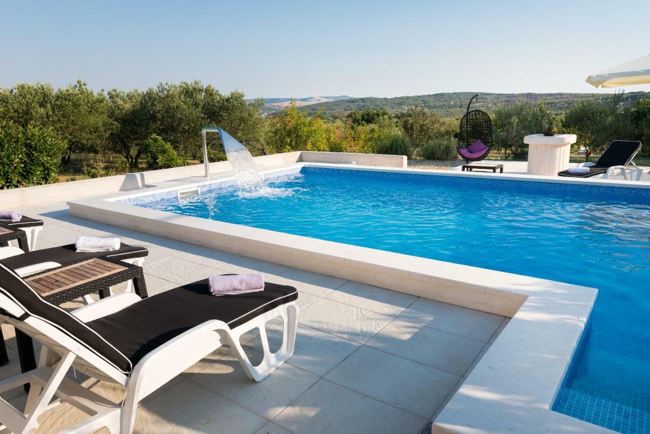 Villa Solitude Šibenik Eksteriør billede