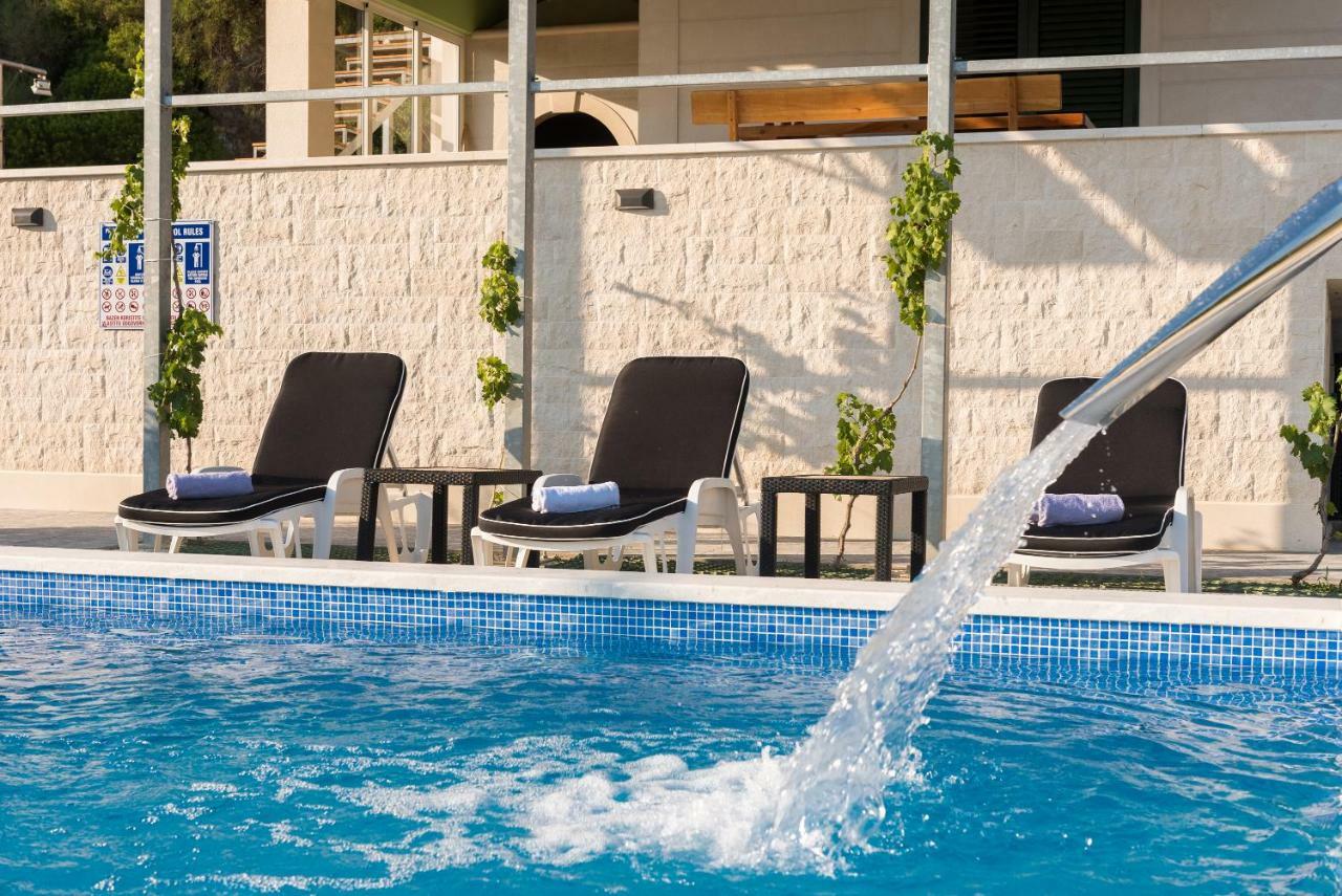 Villa Solitude Šibenik Eksteriør billede