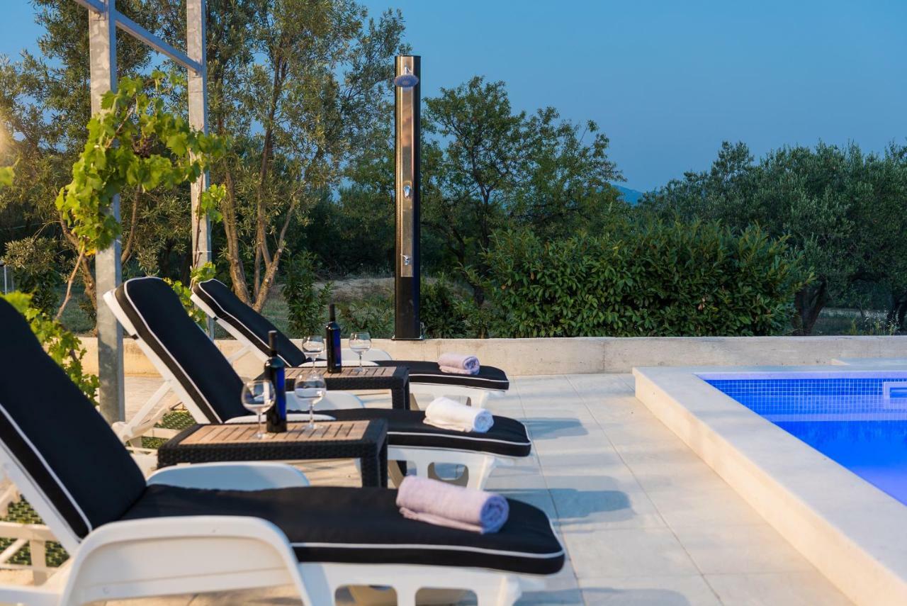Villa Solitude Šibenik Eksteriør billede